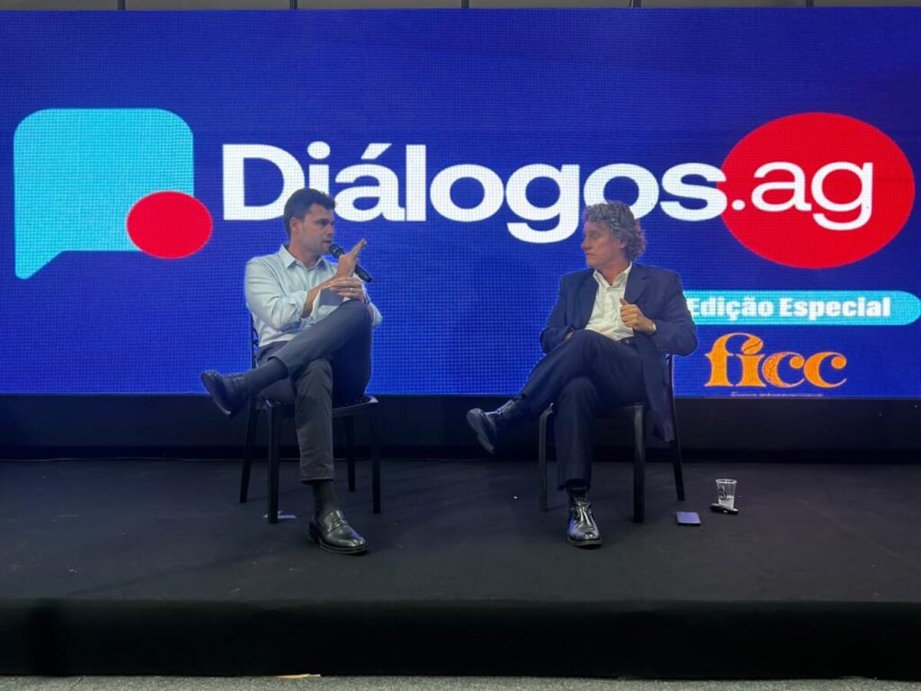 Brasil deve evitar aliança exclusiva com EUA ou China no agro, diz especialista