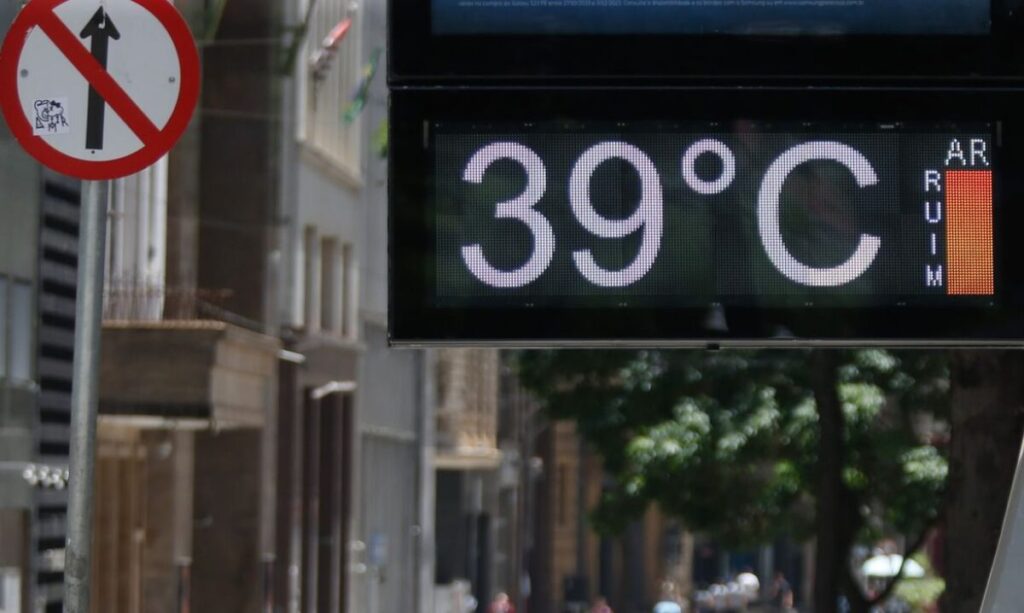 Duas cidades de Minas estão entre as 10 mais quentes do Brasil