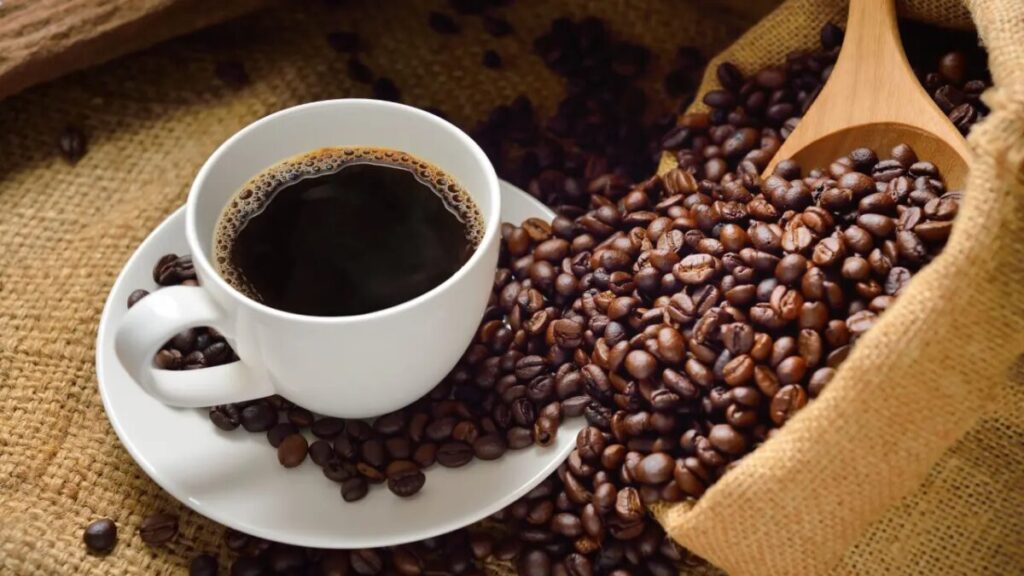 EUA ultrapassam Alemanha e retomam liderança nas compras de café do Brasil em 2026